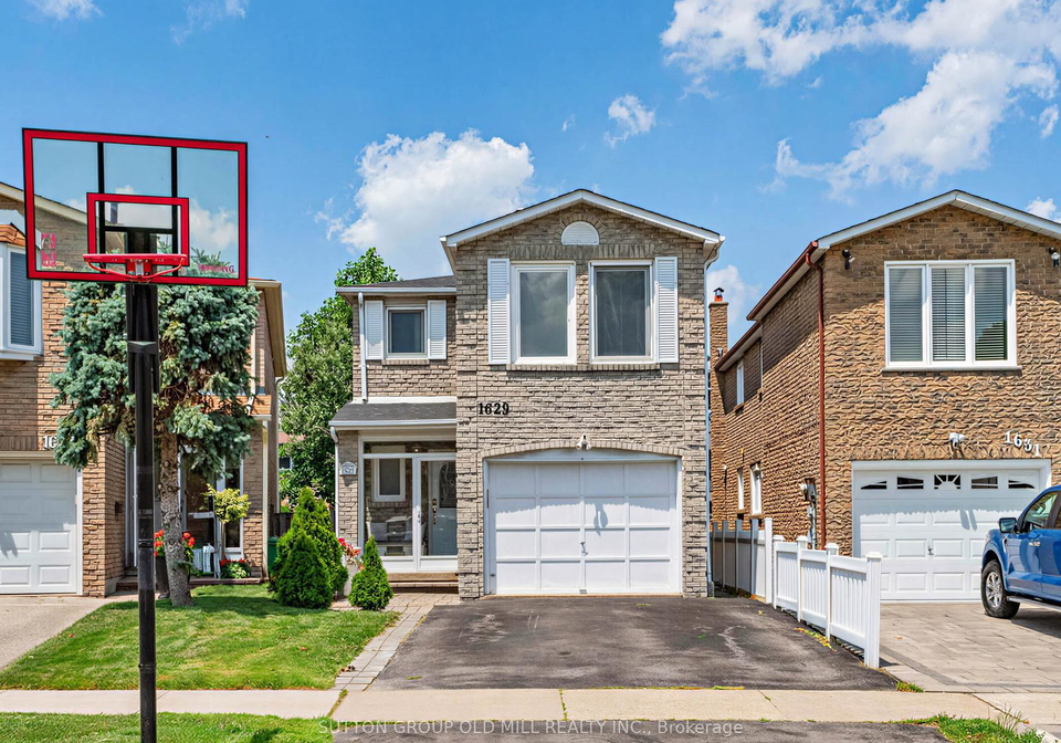 1629-dewberry-crescent-mississauga-ontario-w13519778