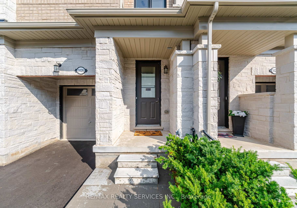 1426-oakmont-common-burlington-ontario-w13519822