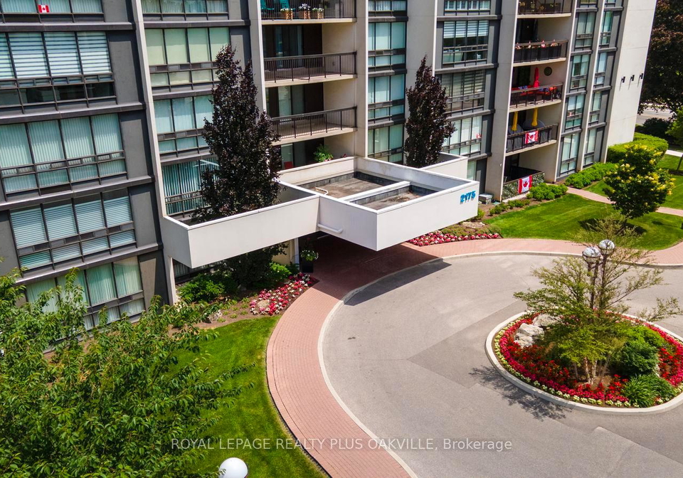 2175-marine-drive-oakville-ontario-w13520110