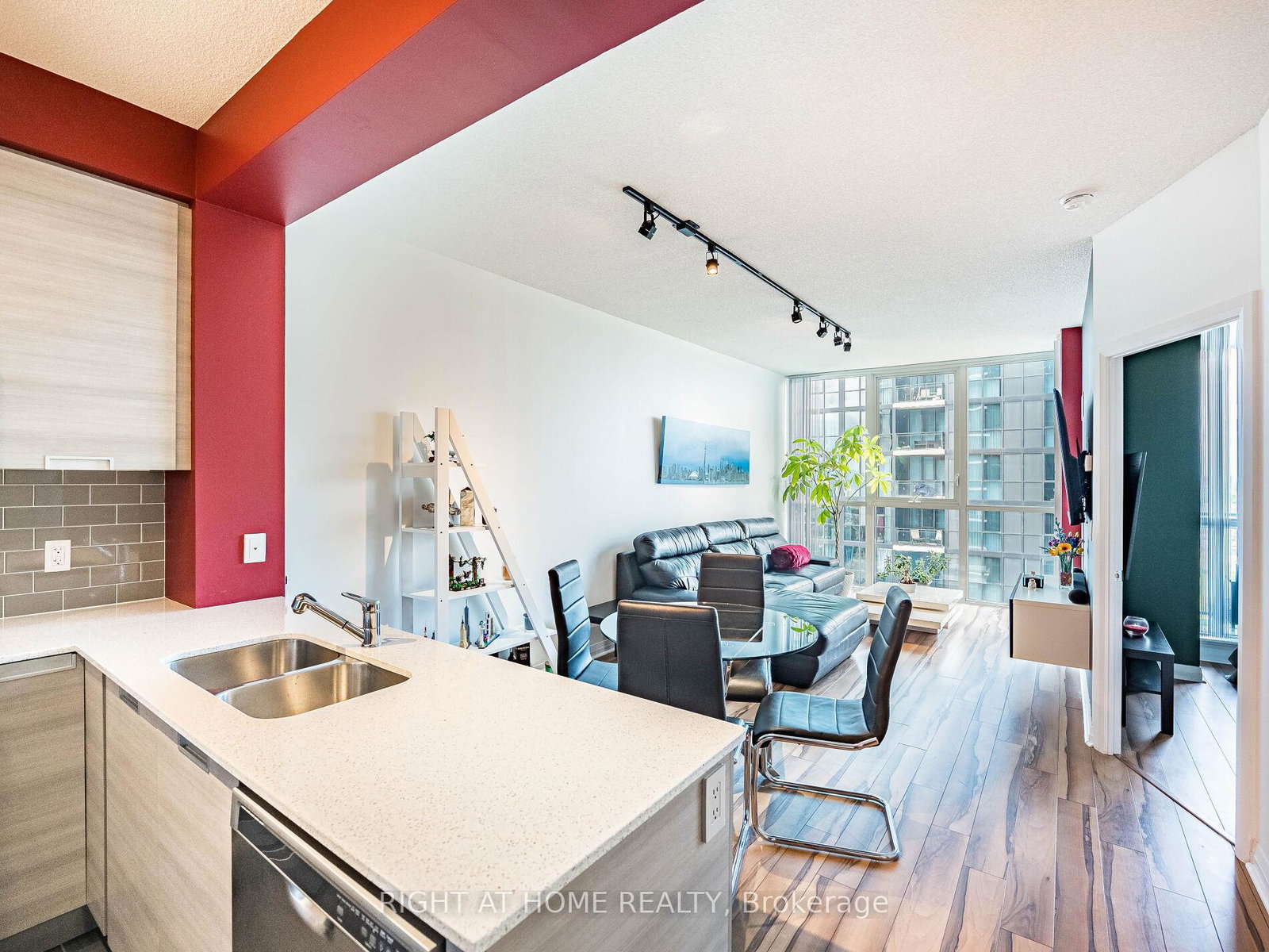 55-eglinton-avenue-w-mississauga-ontario-w13520172