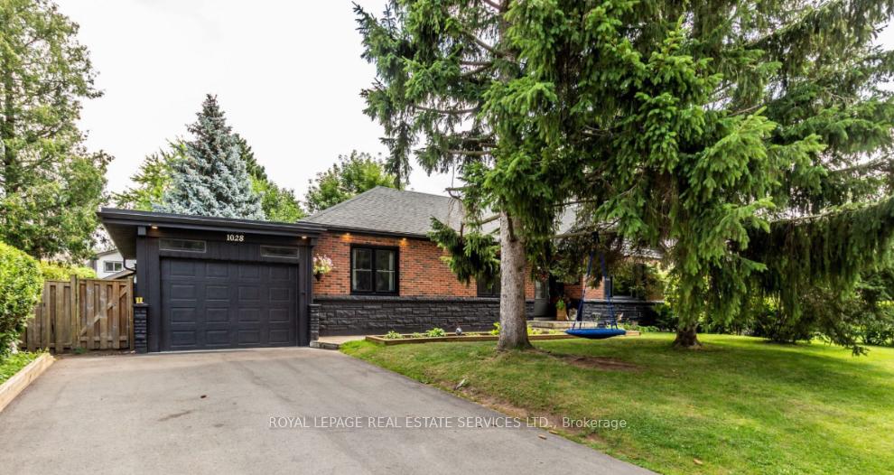 1028-cedar-avenue-burlington-ontario-w13520204