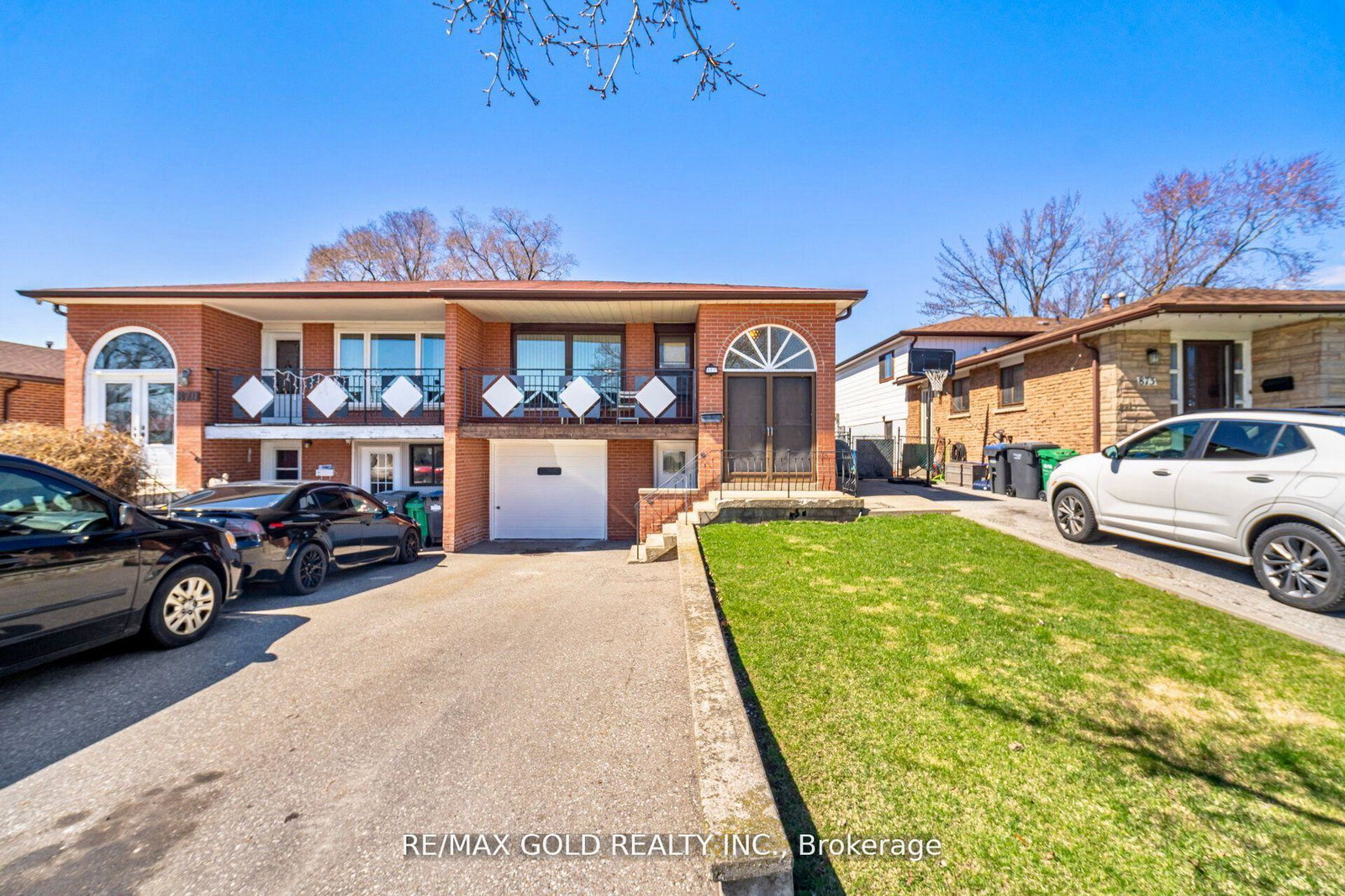877-consort-crescent-mississauga-ontario-w13520502