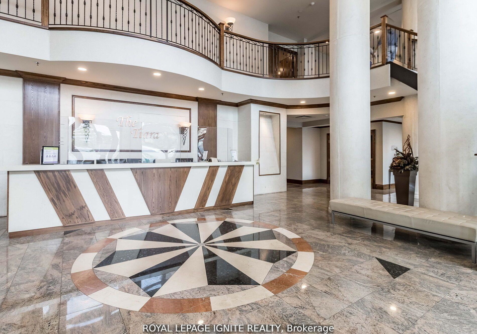 156-enfield-place-mississauga-ontario-w13520522