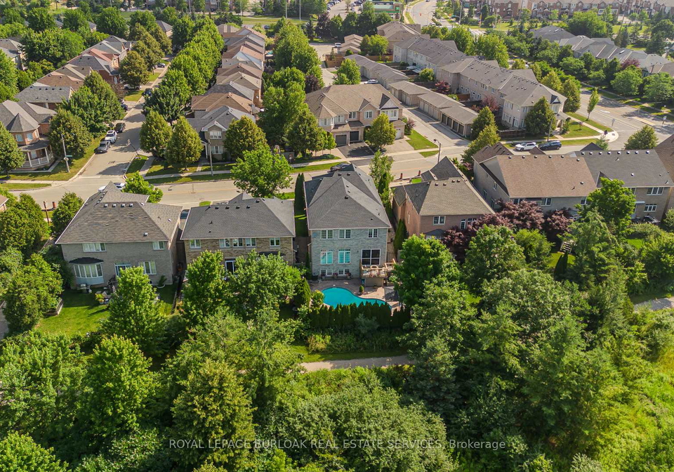 2330-valleyridge-drive-oakville-ontario-w13520576