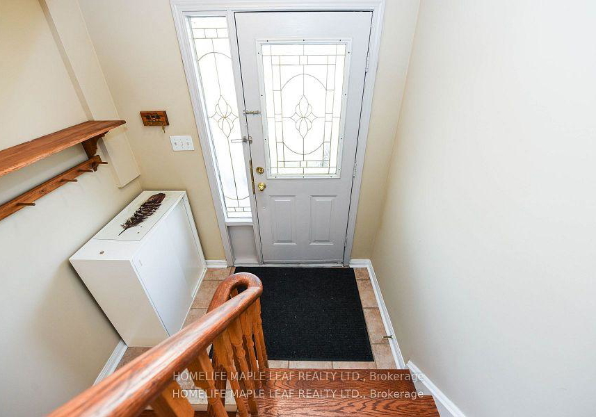 2-clay-brick-court-e-brampton-ontario-w13520892