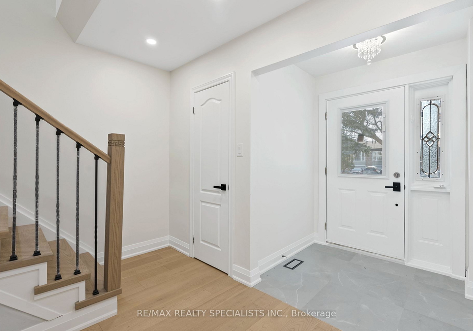 6419-chaumont-crescent-mississauga-ontario-w13520942
