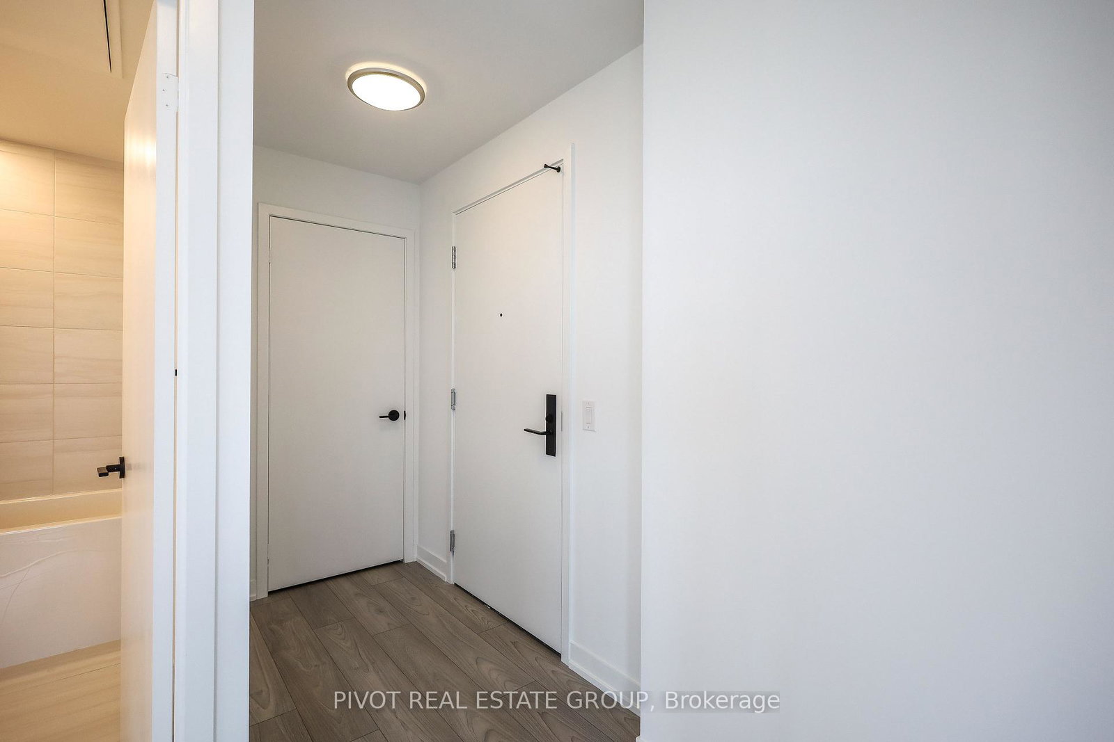 285-dufferin-street-toronto-toronto-ontario-w13521248