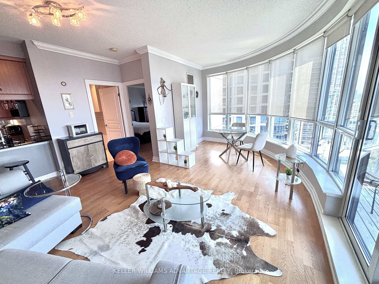 2087-lake-shore-boulevard-w-toronto-etobicoke-ontario-w13521270