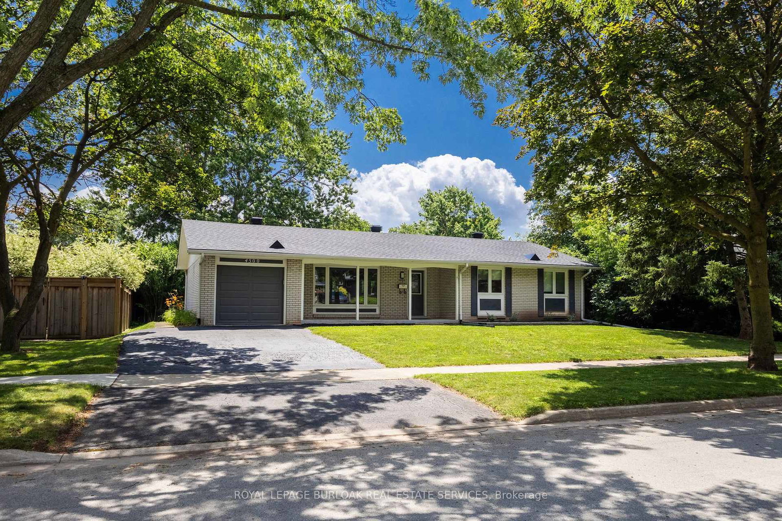 4500-rogers-road-burlington-ontario-w13521292