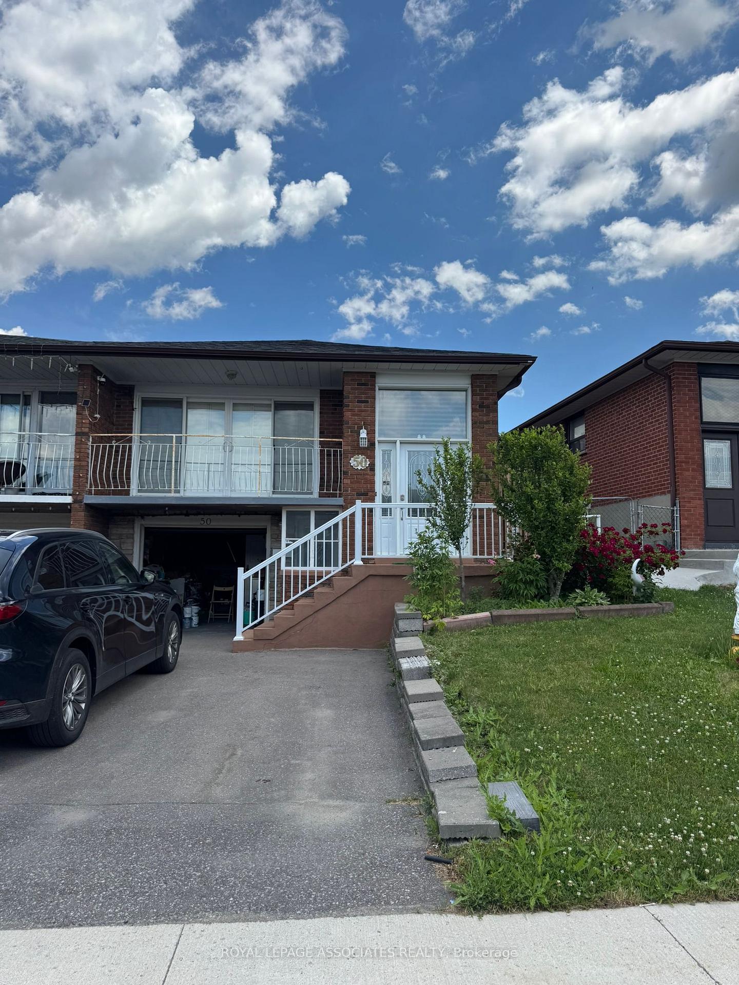 50-blossom-crescent-toronto-york-ontario-w13521434