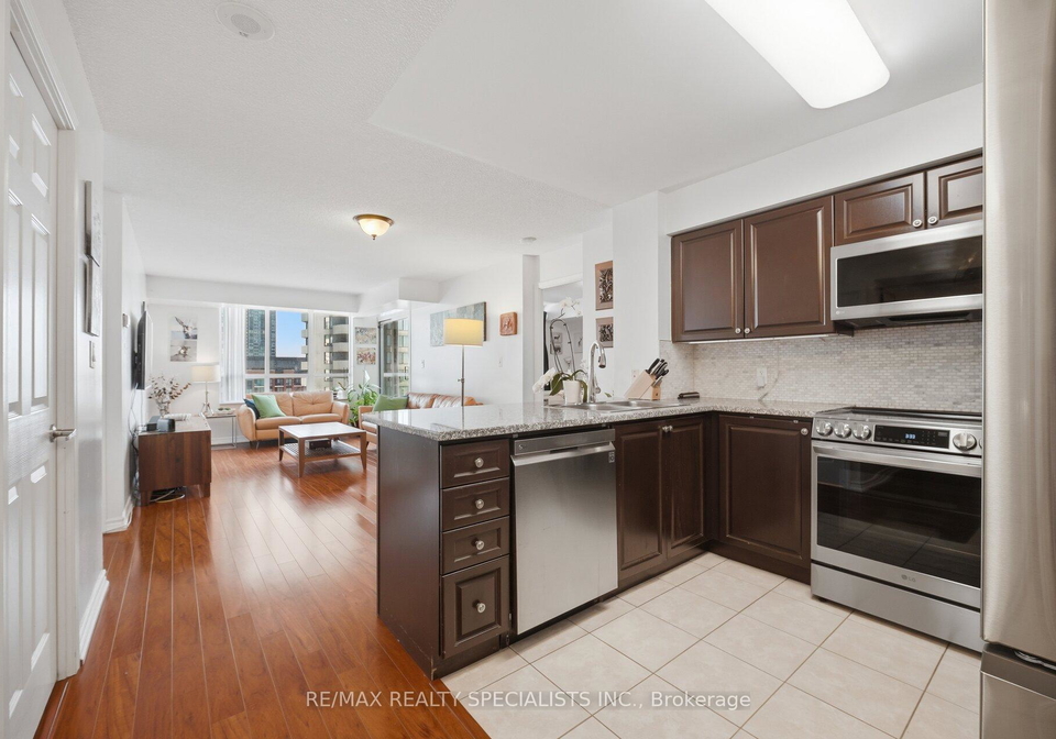 335-rathburn-road-w-mississauga-ontario-w13521542