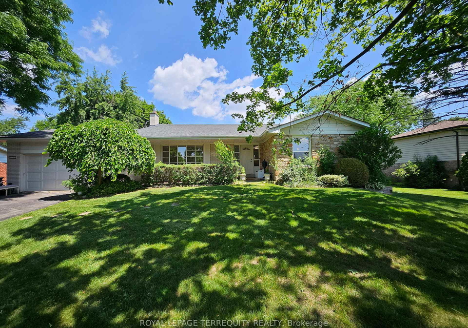 2067-obeck-crescent-mississauga-ontario-w13521570