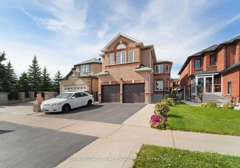 525-driftcurrent-drive-mississauga-ontario-w13521590