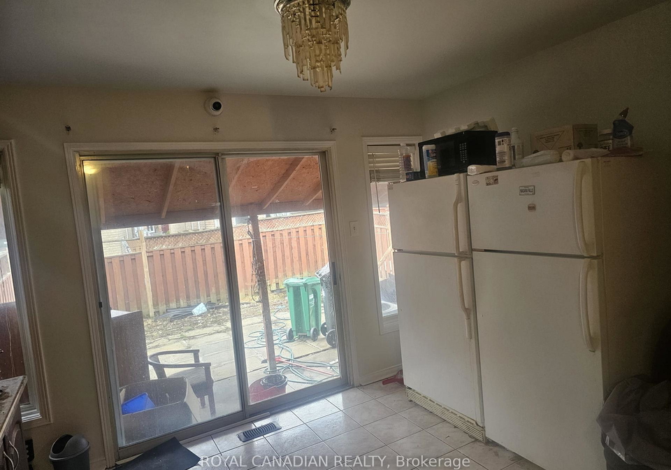 112-lauraglen-crescent-brampton-ontario-w13521628