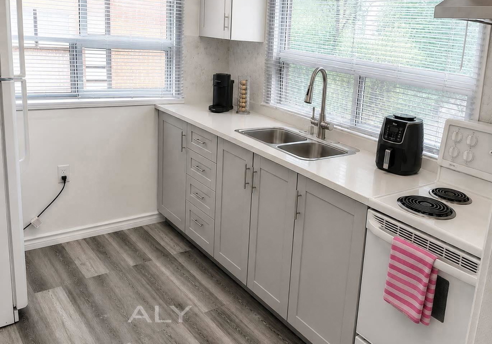 321-caledonia-road-toronto-toronto-ontario-w13521798