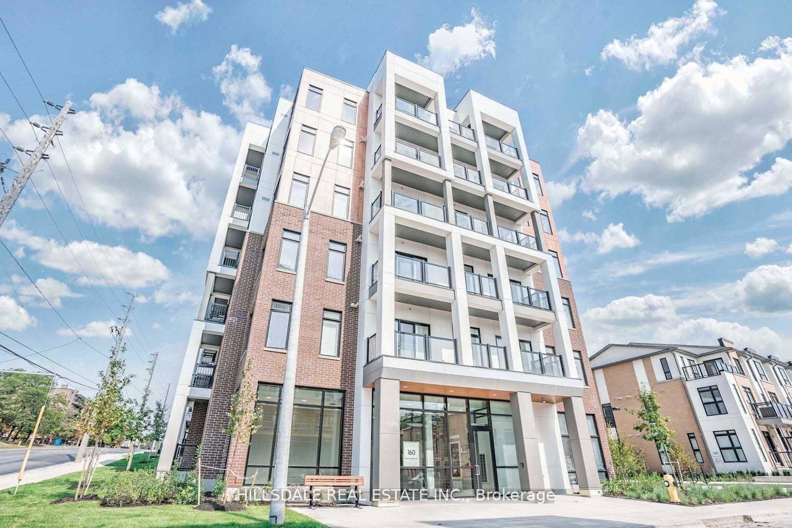 160-canon-jackson-drive-toronto-north-york-ontario-w13521904