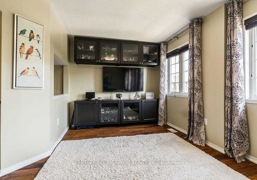 117-gatwick-drive-oakville-ontario-w13521968