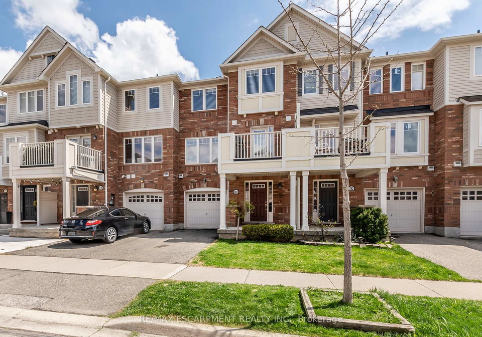 280-wetenhall-landing-milton-ontario-w13521988