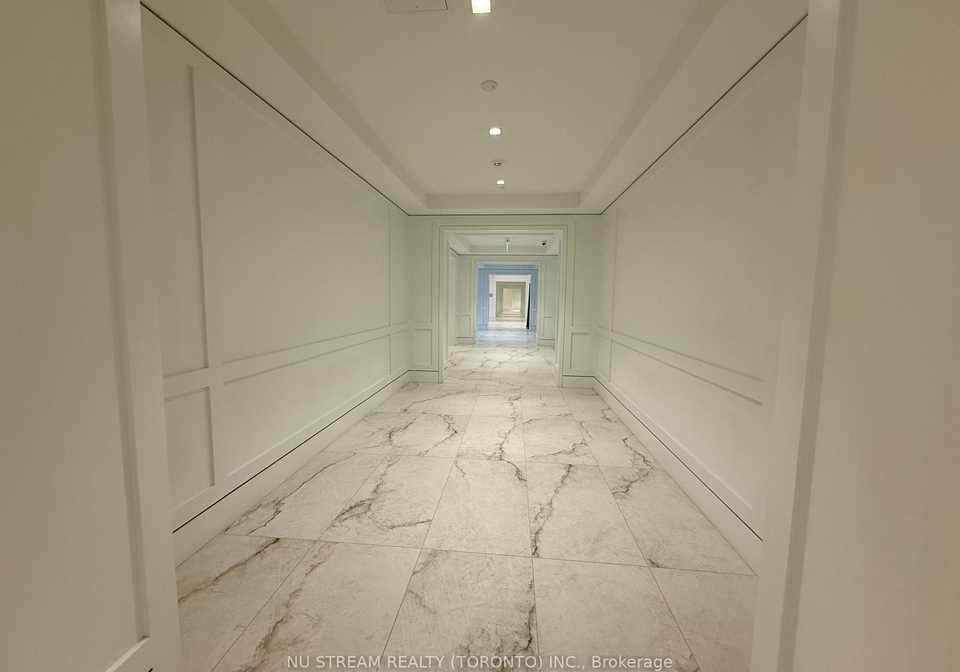 4000-eglinton-avenue-w-toronto-etobicoke-ontario-w13522084