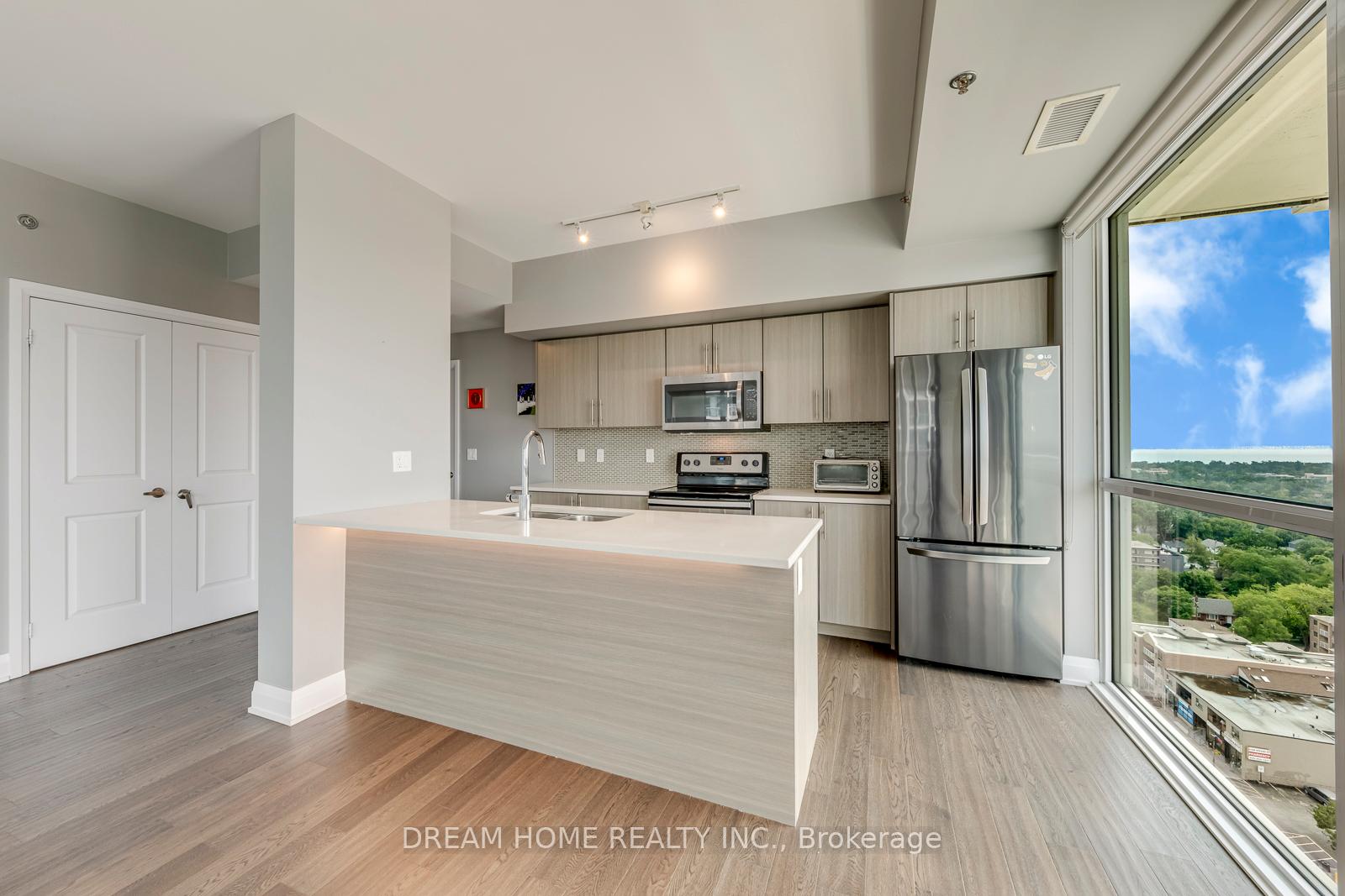 55-speers-road-oakville-ontario-w13522124