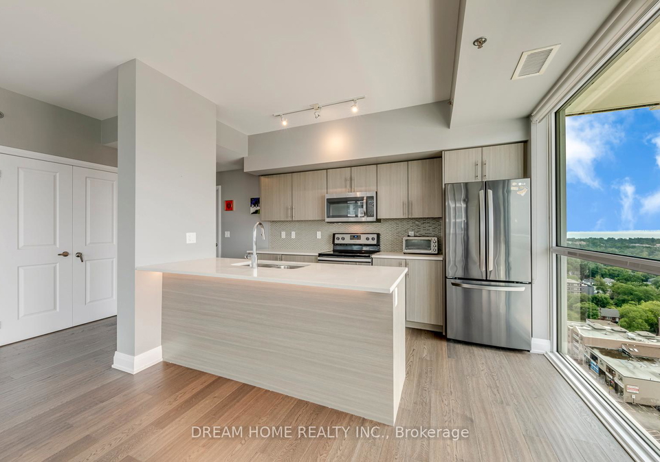 55-speers-road-oakville-ontario-w13522124
