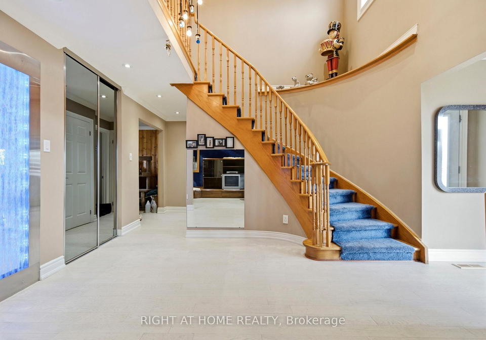 7-polygon-court-brampton-ontario-w13522200