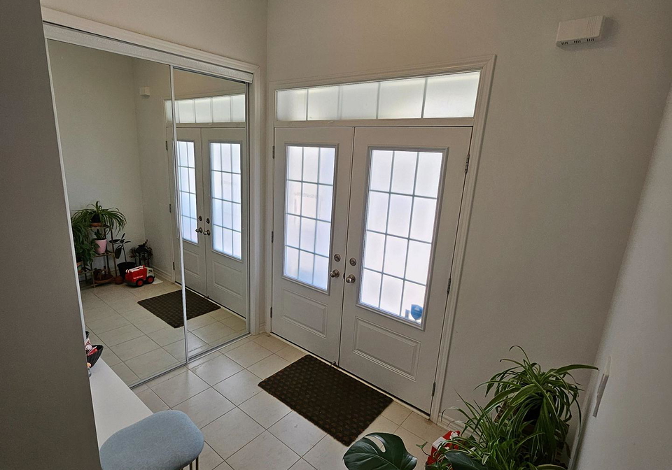 1615-severn-drive-milton-ontario-w13522222