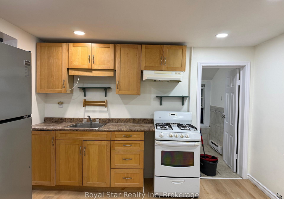13-young-street-halton-hills-ontario-w13522228