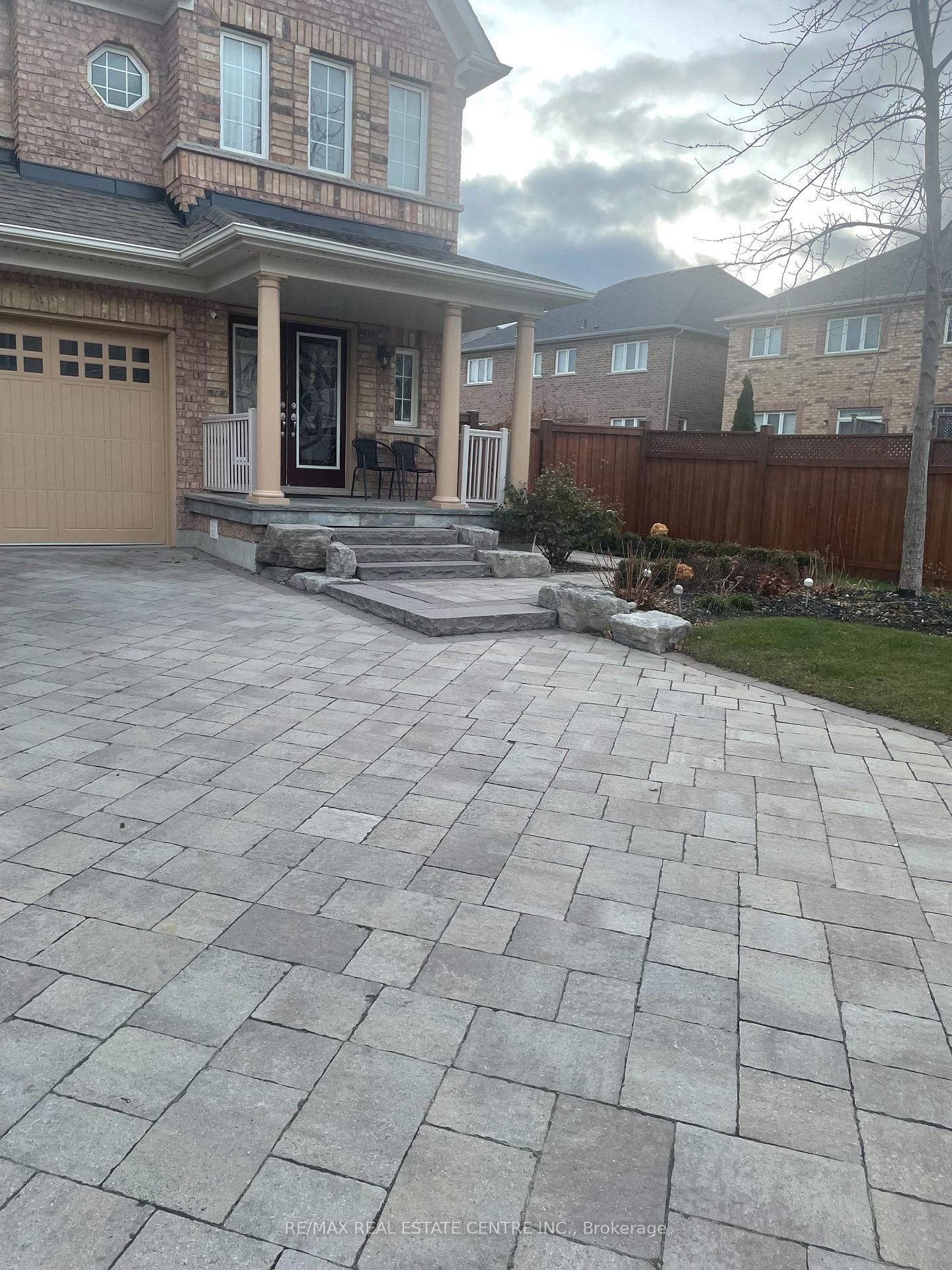 18-alnwick-avenue-caledon-ontario-w13522570