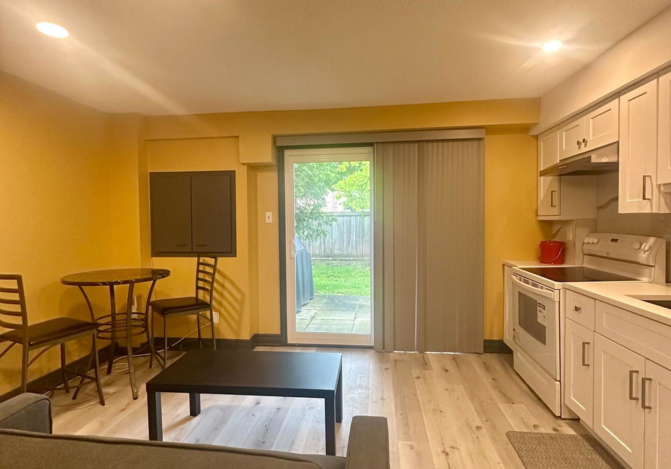 6859-edenwood-drive-mississauga-ontario-w13522580