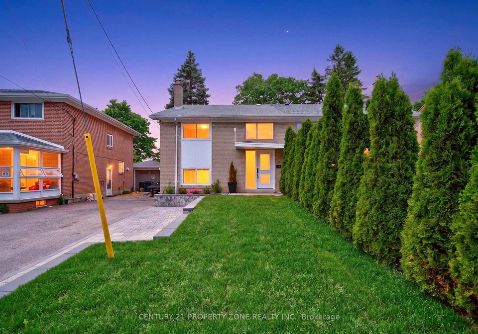 121-saint-lucie-drive-toronto-york-ontario-w13522590