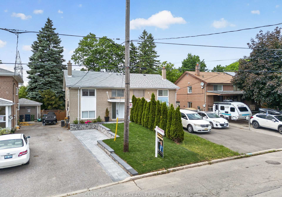 121-saint-lucie-drive-toronto-york-ontario-w13522590