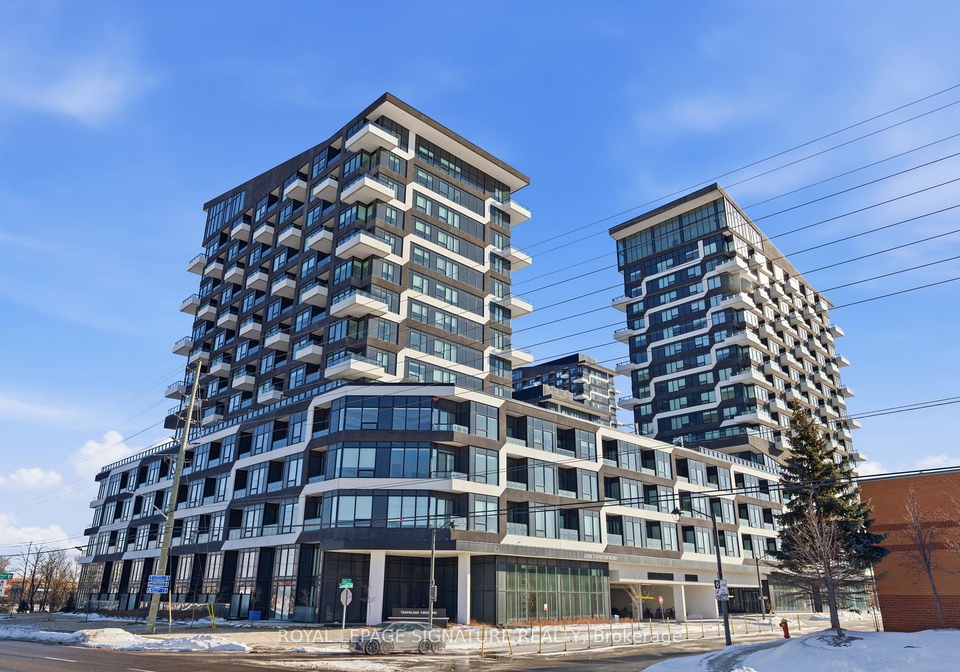 2489-taunton-road-oakville-ontario-w13522604