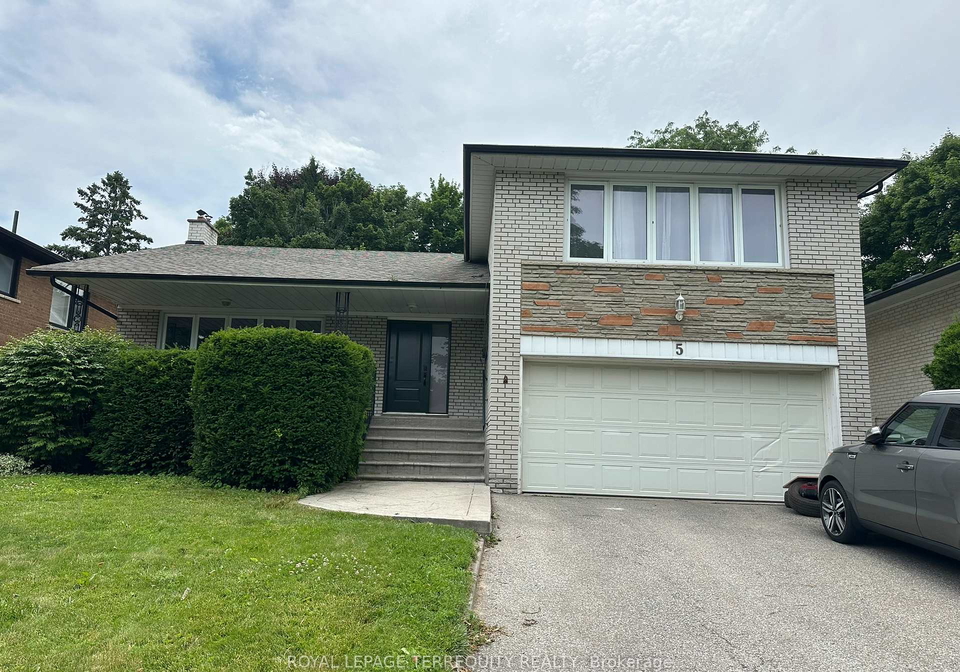 5-hunting-ridge-toronto-etobicoke-ontario-w13522762