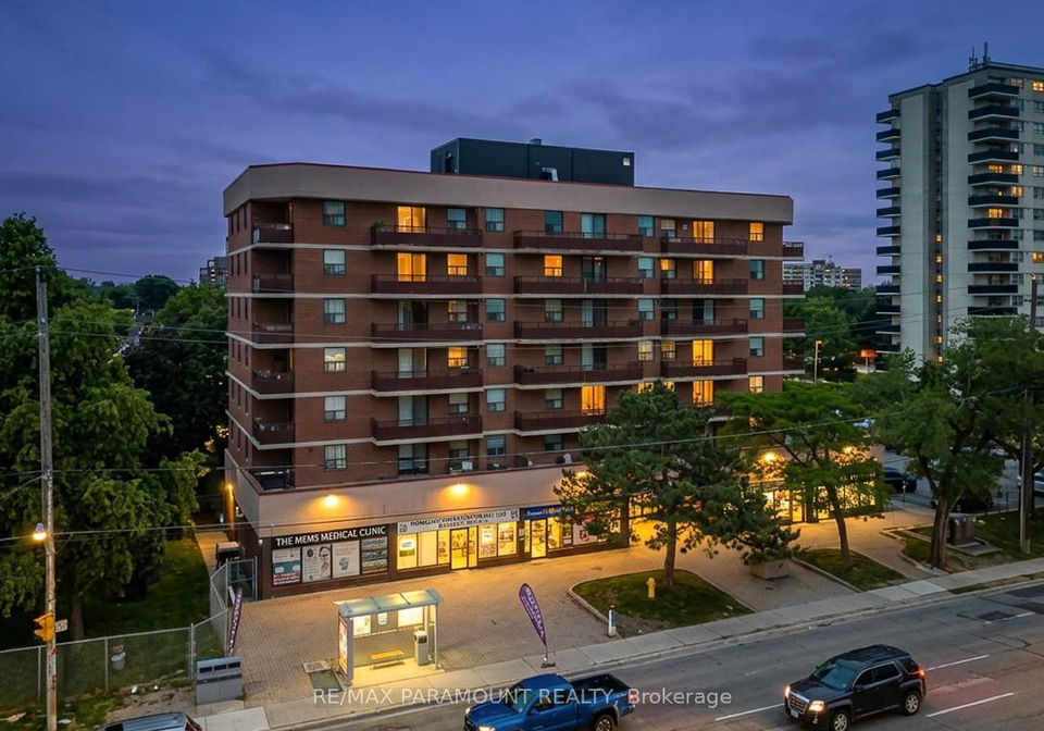 1881-jane-street-toronto-north-york-ontario-w13522800