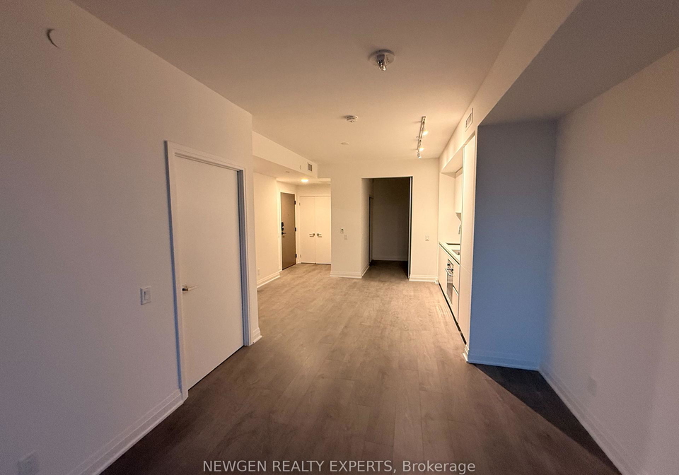 4015-the-exchange-mississauga-ontario-w13522920