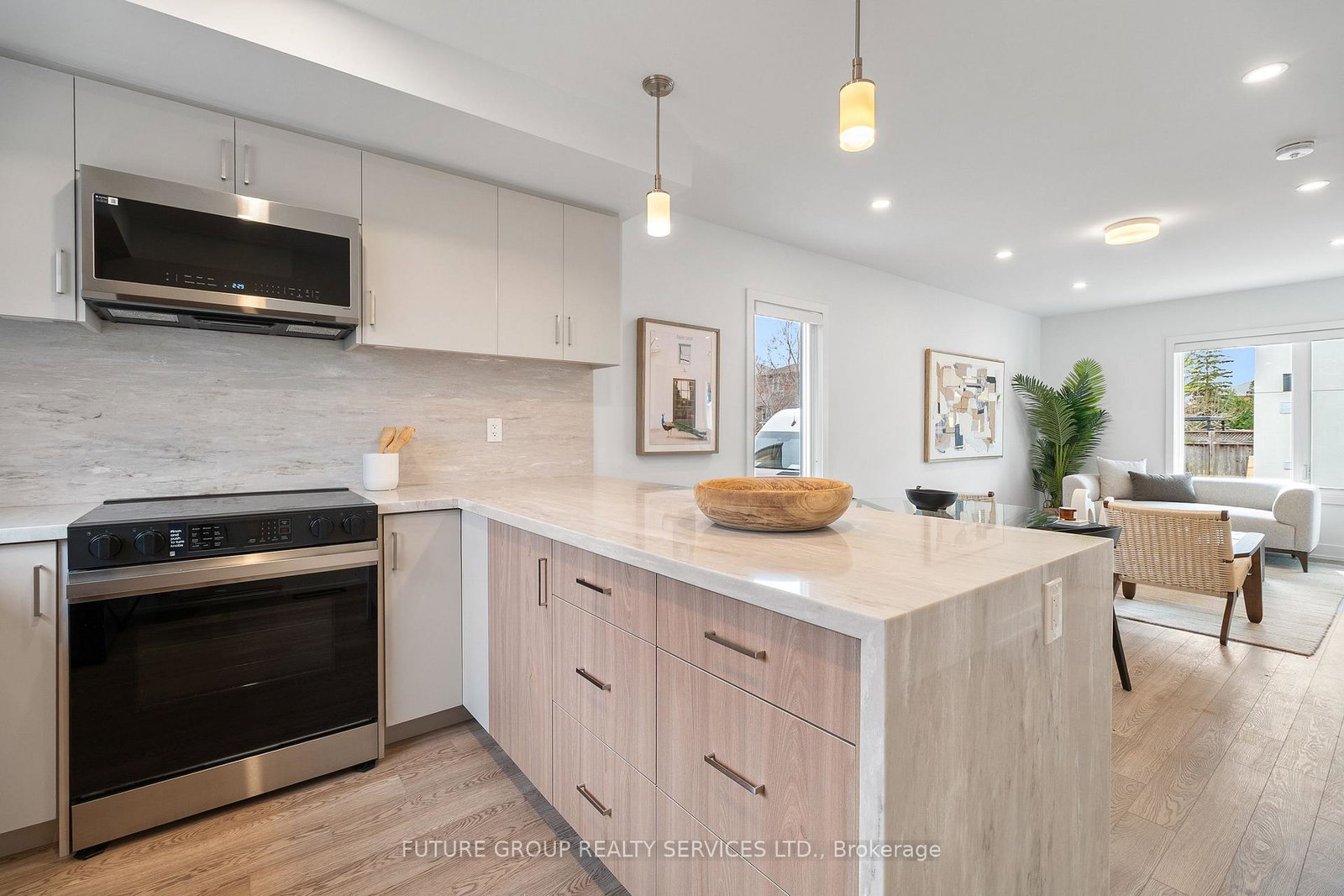 34-poplar-avenue-toronto-etobicoke-ontario-w13522942
