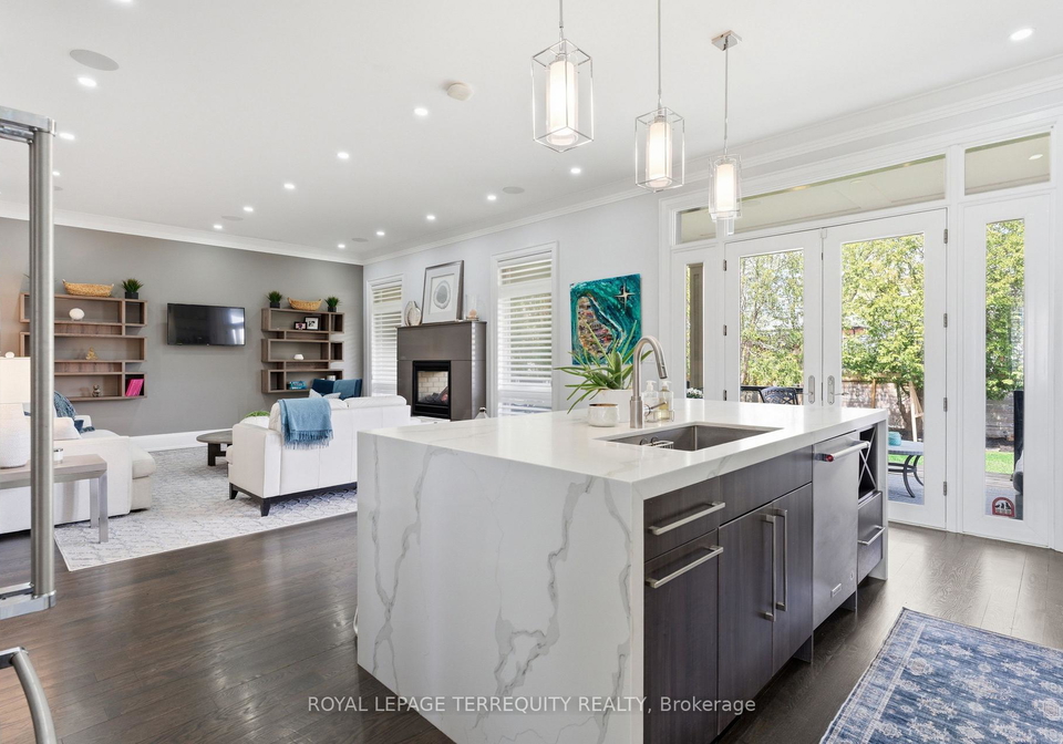 130-edgecroft-road-toronto-etobicoke-ontario-w13523162