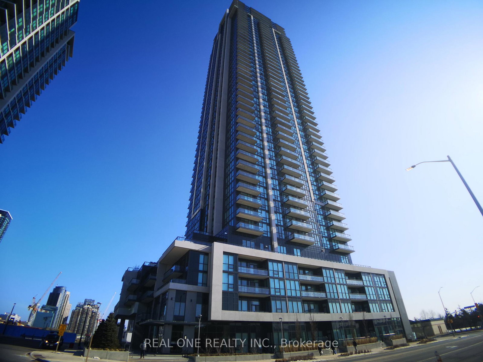 3975-grand-park-drive-mississauga-ontario-w13523164
