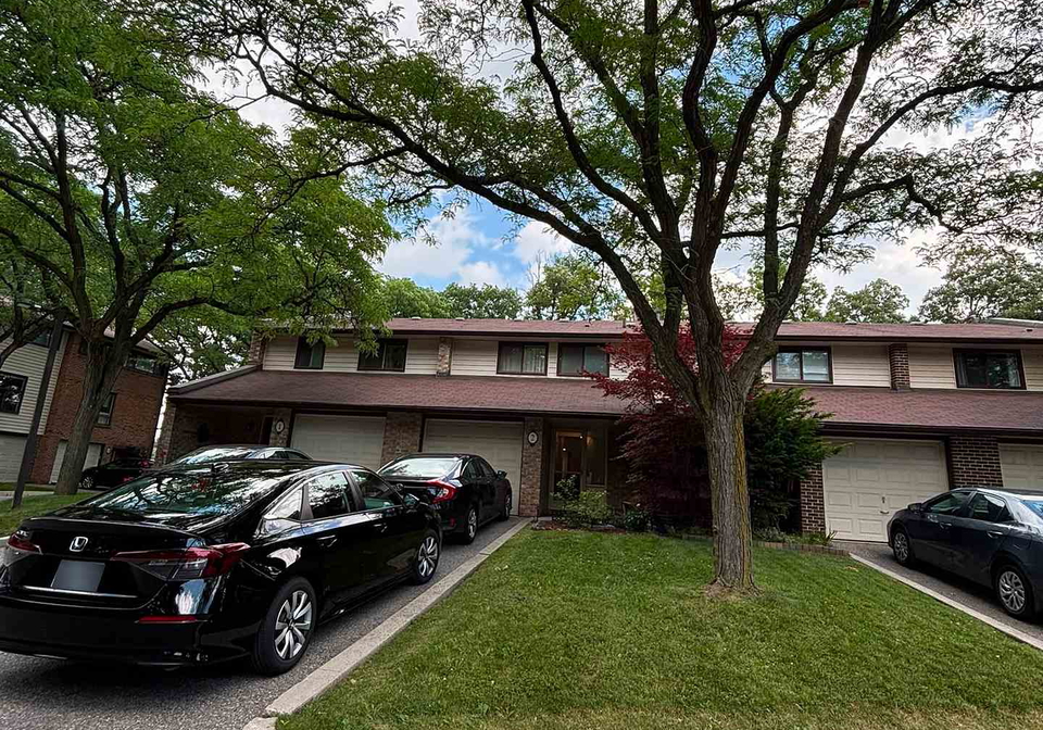 2020-south-millway-mississauga-ontario-w13523298