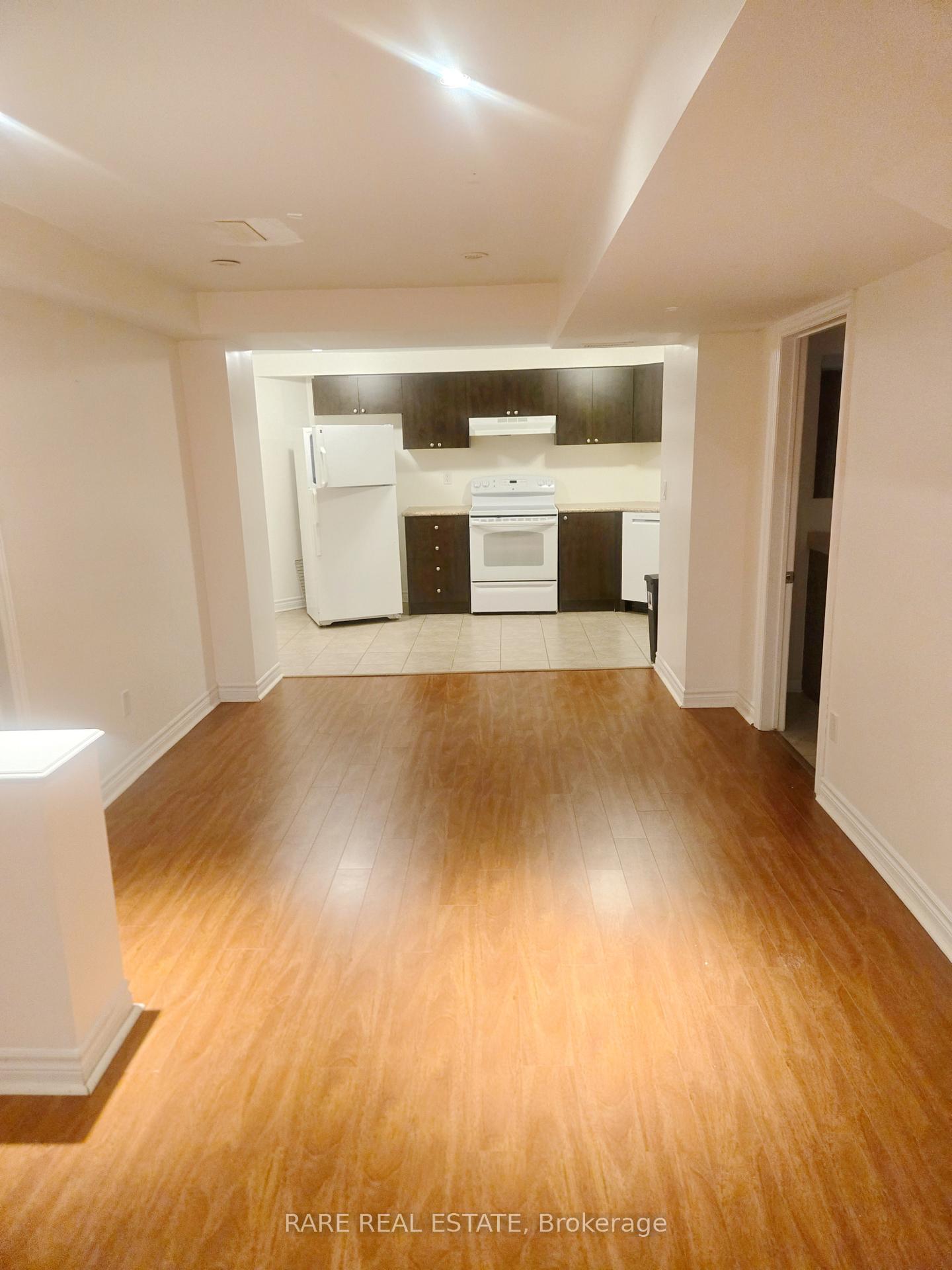 4594-bismark-crescent-mississauga-ontario-w13523456