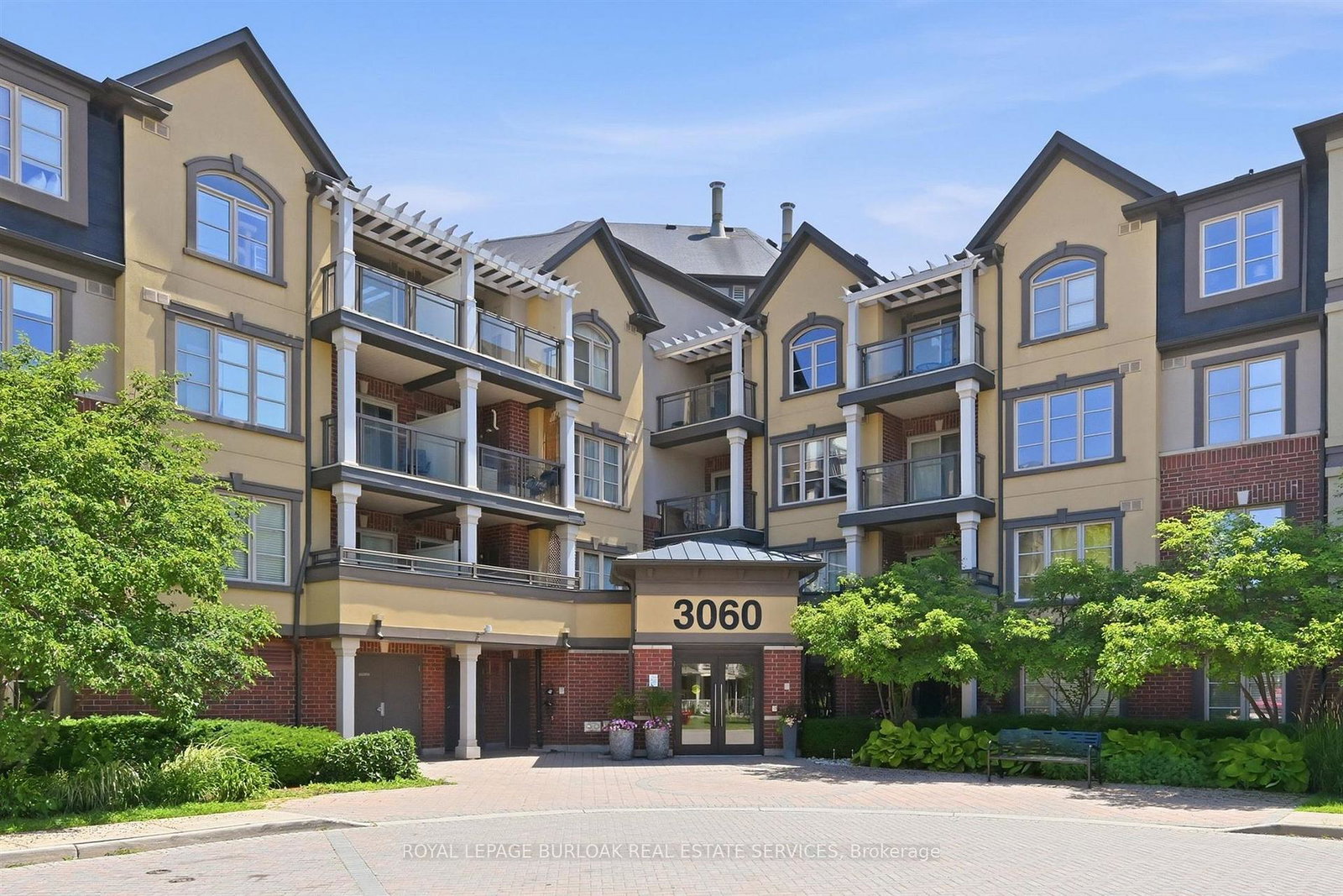 3060-rotary-way-burlington-ontario-w13523496