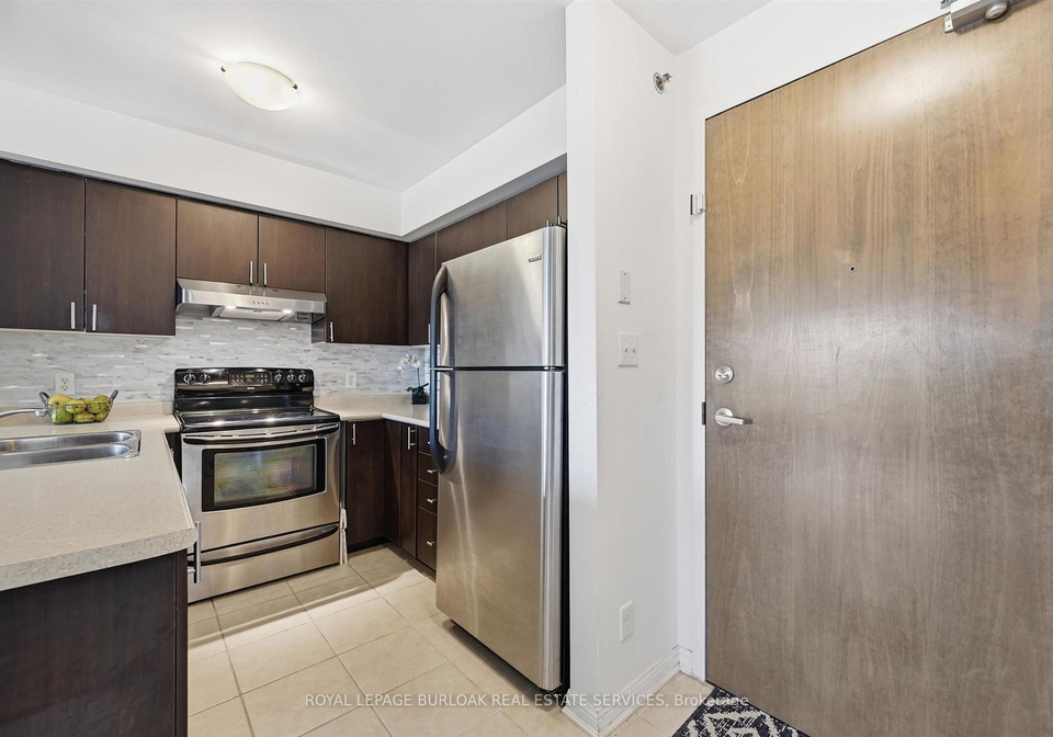 3060-rotary-way-burlington-ontario-w13523496