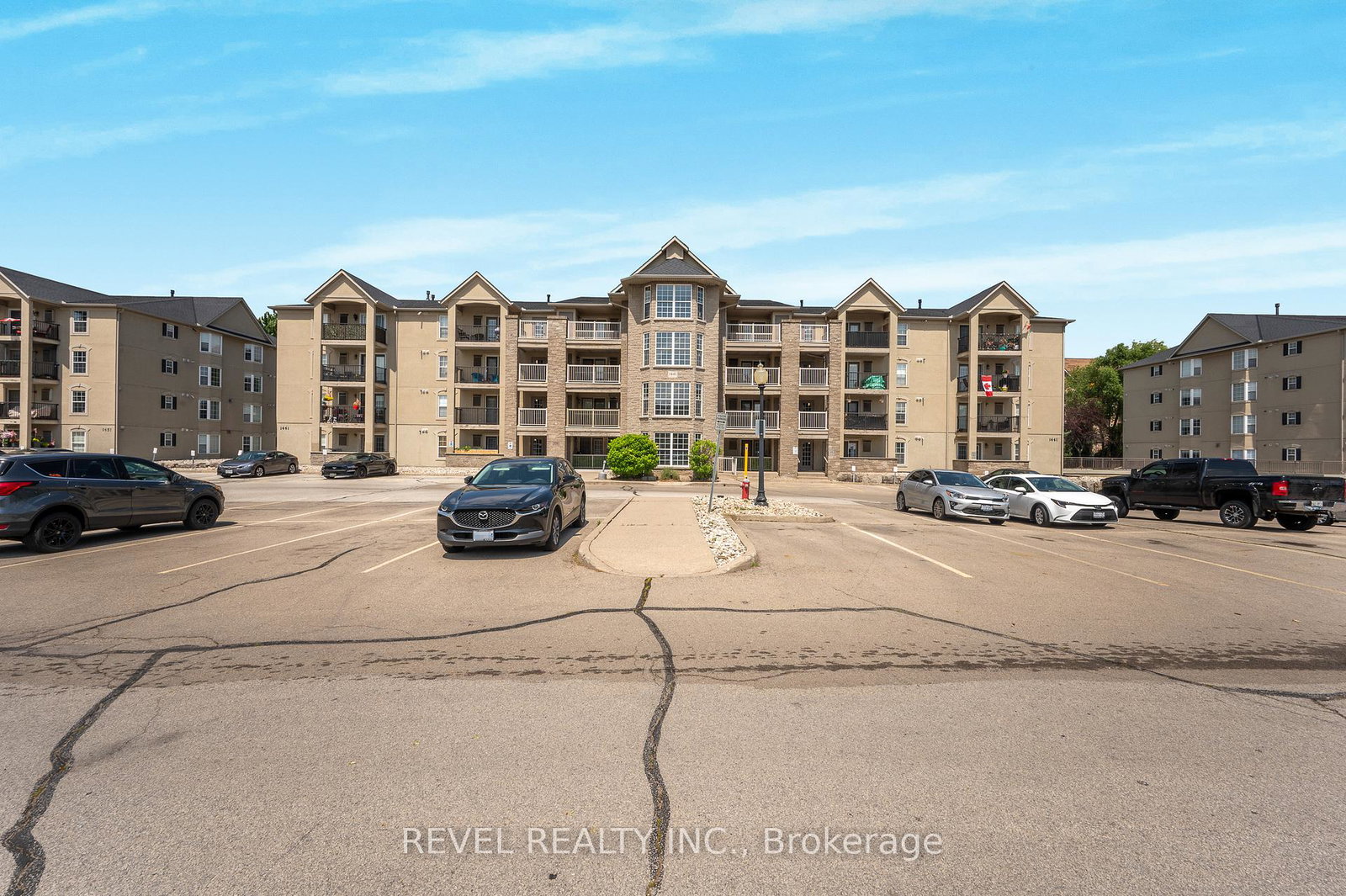 1441-walkers-line-burlington-ontario-w13523738
