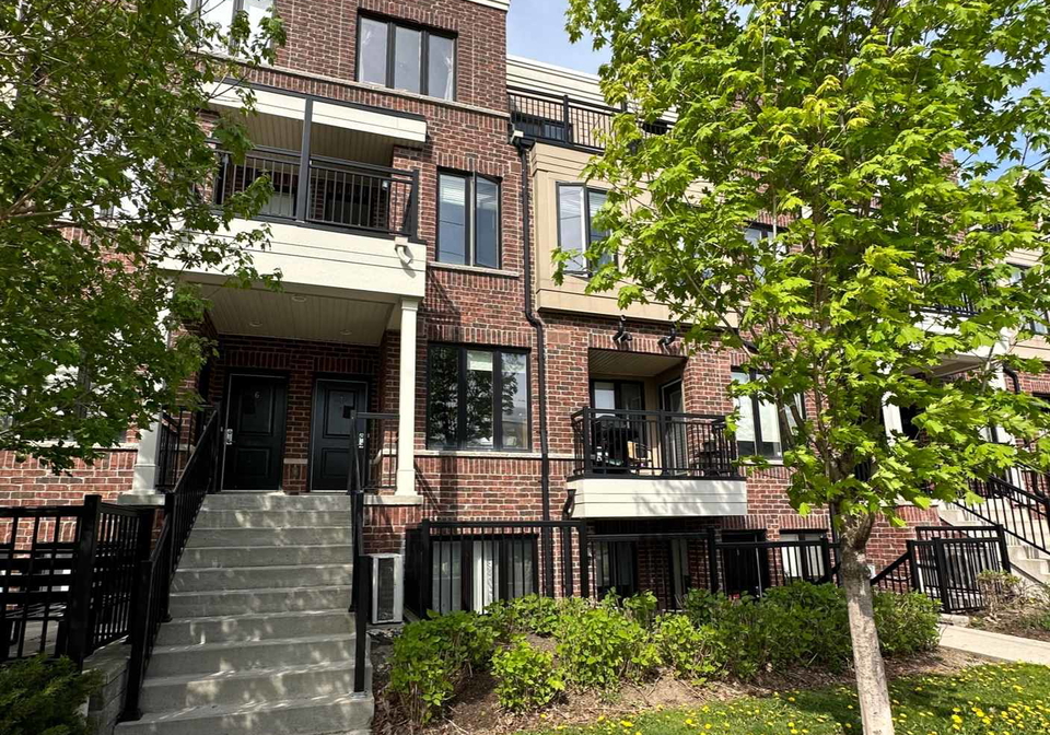 10-carnation-avenue-toronto-etobicoke-ontario-w13523756