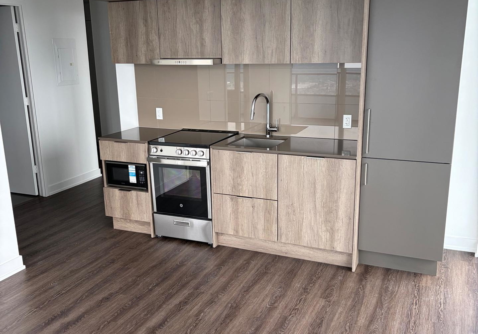 448-burnhamthorpe-road-w-mississauga-ontario-w13523876