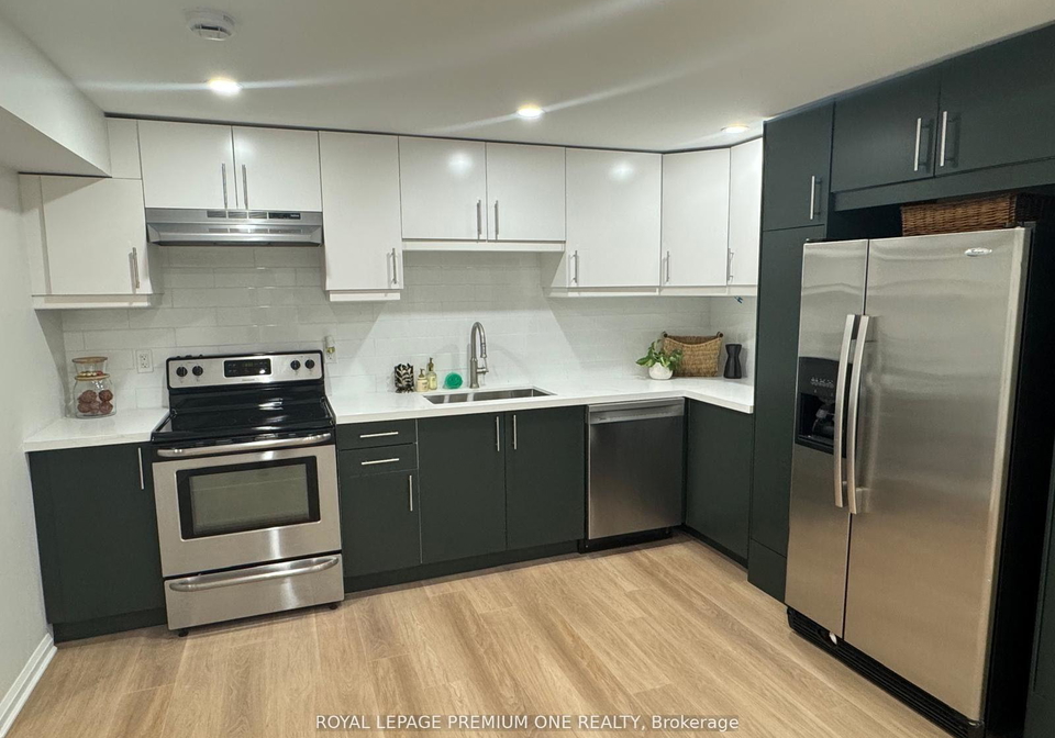 50-faversham-crescent-toronto-etobicoke-ontario-w13524122