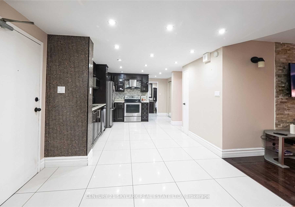 370-dixon-road-toronto-etobicoke-ontario-w13524202