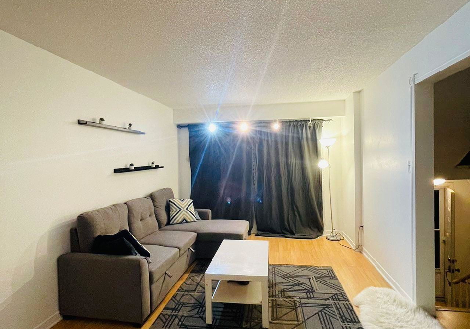 3025-cedarglen-gate-mississauga-ontario-w13524638