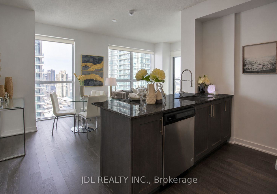 4055-parkside-village-drive-mississauga-ontario-w13524648